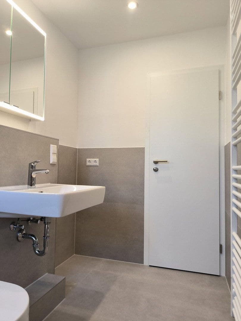Prenájom bytu 1-izbový 37 m², Heilbronn, Bádensko-Wurttembersko Prenájom bytu 1-izbový 37 m², Heilbronn, Bádensko-Wurttembersko