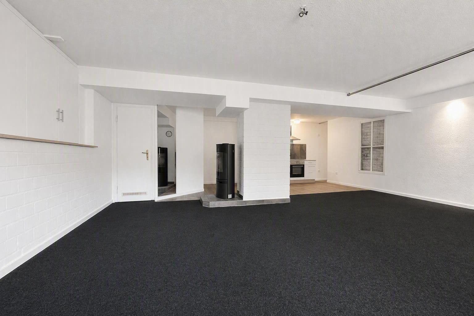 Prenájom bytu 1-izbový 50 m², Nienburg/Weser, Dolné Sasko Prenájom bytu 1-izbový 50 m², Nienburg/Weser, Dolné Sasko