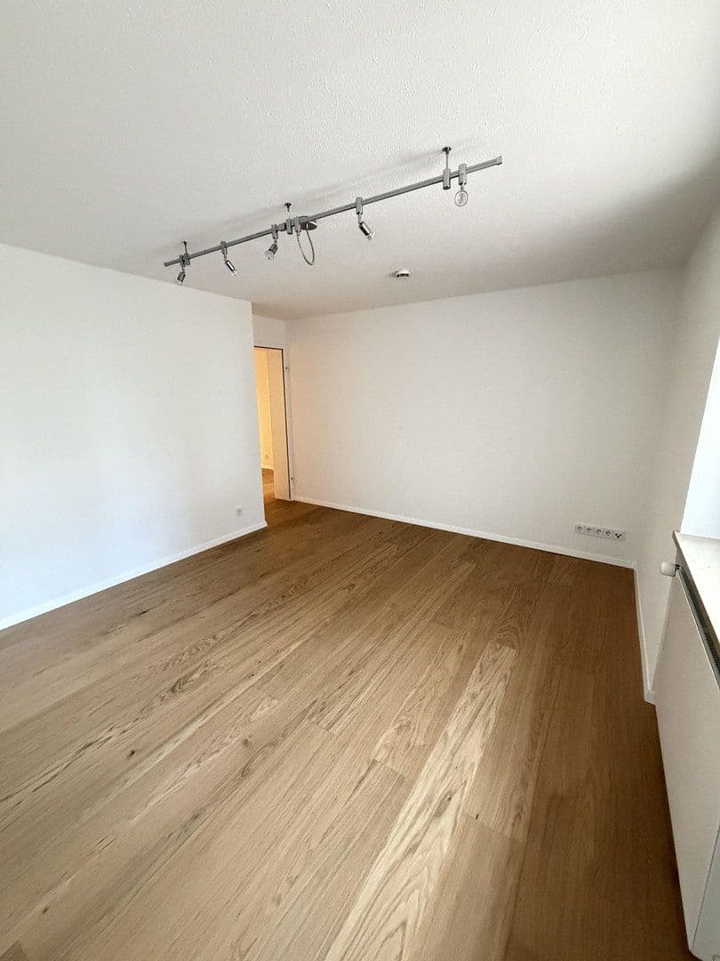 Prenájom bytu 3-izbový 84 m², Königsdorf, Bavorsko Prenájom bytu 3-izbový 84 m², Königsdorf, Bavorsko