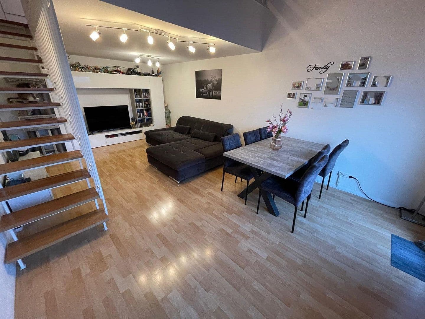 Predaj bytu 2-izbový 69 m², Rheinfelden (Baden), Bádensko-Wurttembersko Predaj bytu 2-izbový 69 m², Rheinfelden (Baden), Bádensko-Wurttembersko