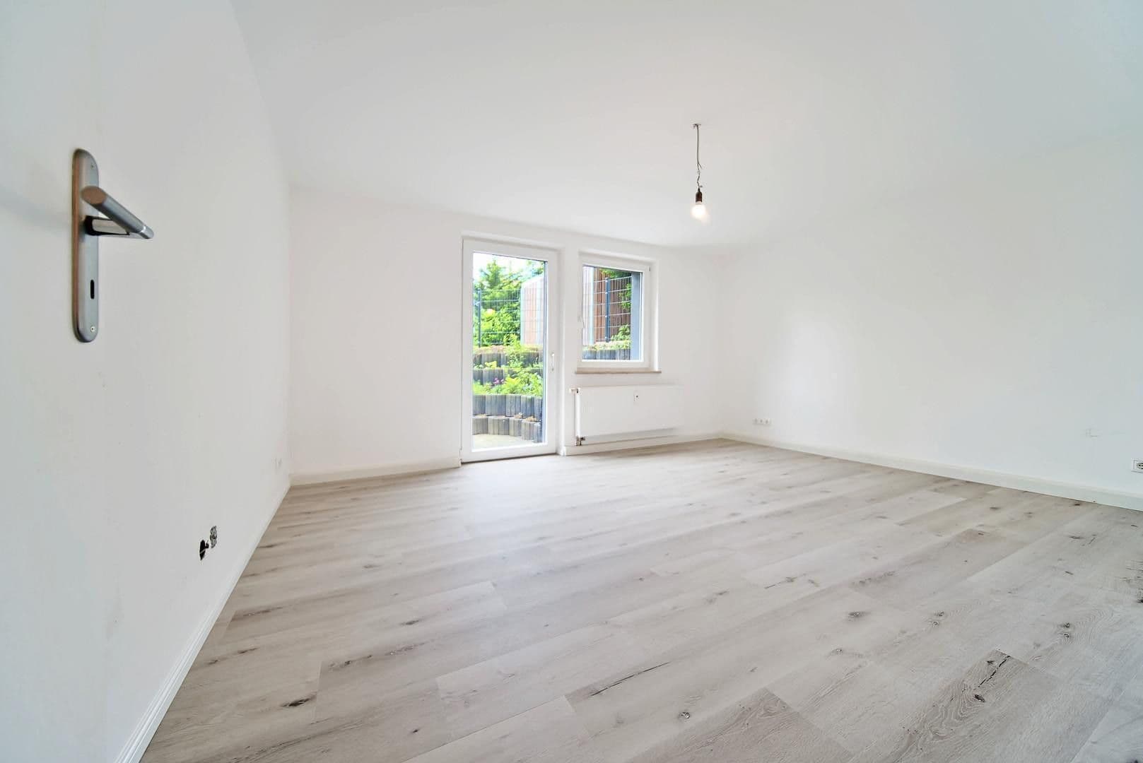 Predaj bytu 4-izbový 112 m², Schobertweg 38, Erlangen, Bavorsko Predaj bytu 4-izbový 112 m², Schobertweg 38, Erlangen, Bavorsko