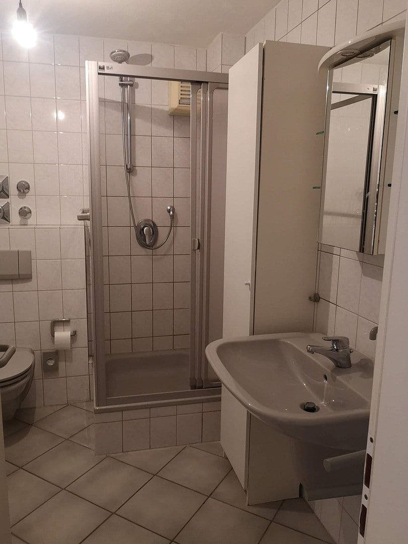 Prenájom bytu 2-izbový 84 m², Niedernhausen, Hesensko Prenájom bytu 2-izbový 84 m², Niedernhausen, Hesensko