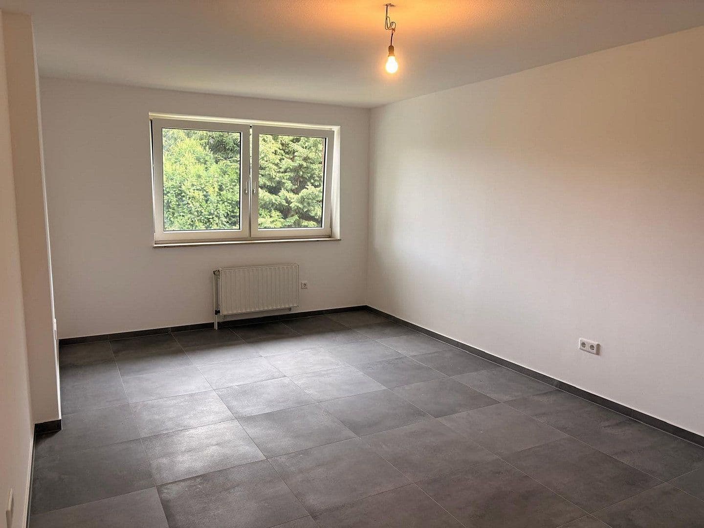 Prenájom bytu 3-izbový 136 m², Maubisstraße 26, Kaarst, Severné Porýnie - Westfálsko Prenájom bytu 3-izbový 136 m², Maubisstraße 26, Kaarst, Severné Porýnie - Westfálsko
