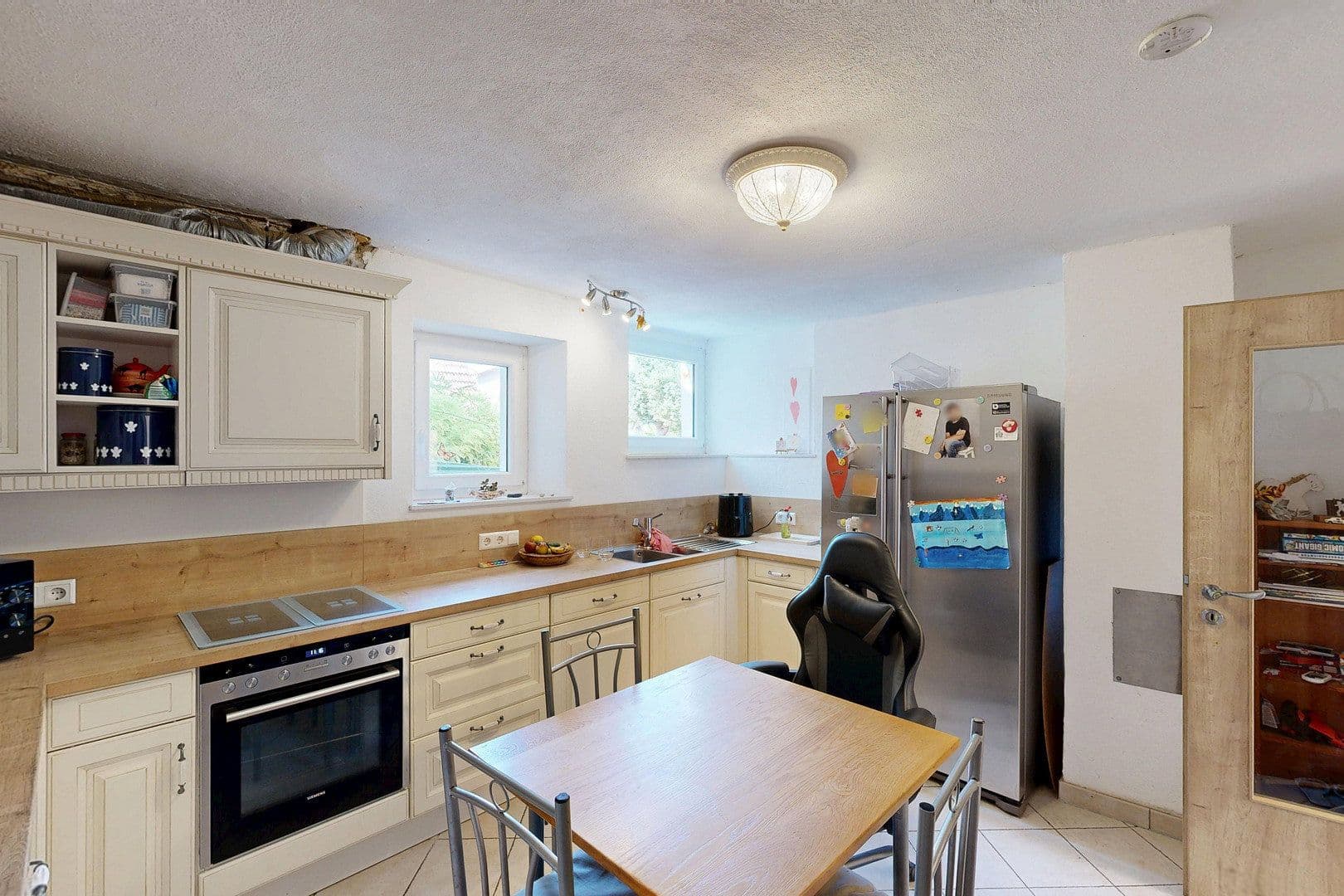 Predaj domu 189 m², pozemok 1.049 m², Bachstraße 32, Kraichtal, Bádensko-Wurttembersko Predaj domu 189 m², pozemok 1.049 m², Bachstraße 32, Kraichtal, Bádensko-Wurttembersko