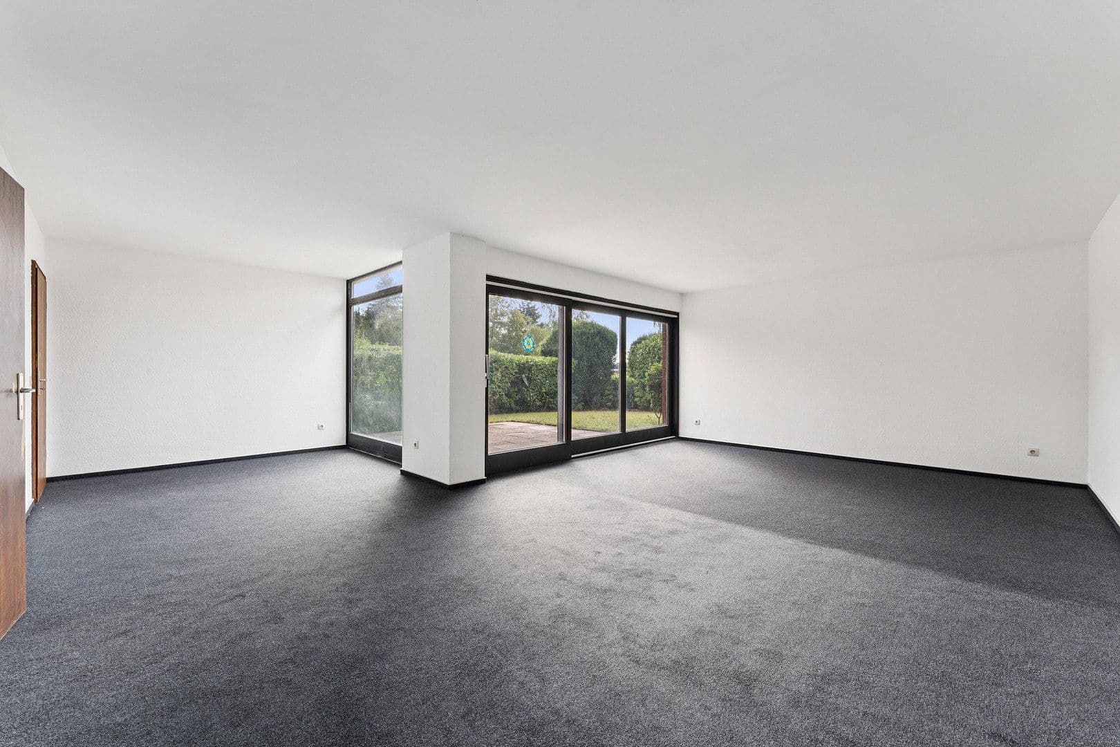 Predaj domu 130 m², pozemok 473 m², Marienburger Strasse 32, Bovenden, Dolné Sasko Predaj domu 130 m², pozemok 473 m², Marienburger Strasse 32, Bovenden, Dolné Sasko