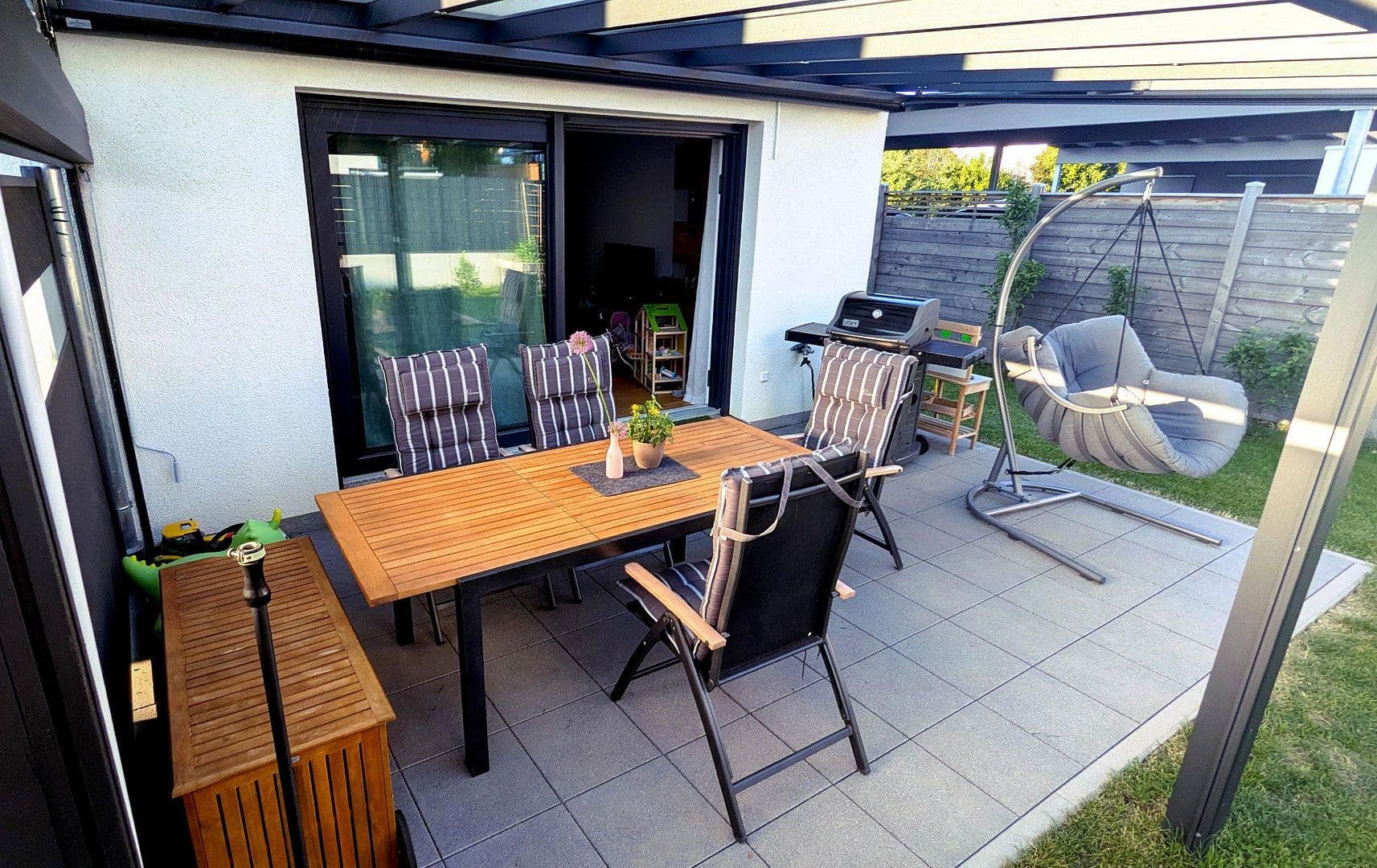 Predaj domu 132 m², pozemok 270 m², Ebersbach an der Fils, Bádensko-Wurttembersko Predaj domu 132 m², pozemok 270 m², Ebersbach an der Fils, Bádensko-Wurttembersko