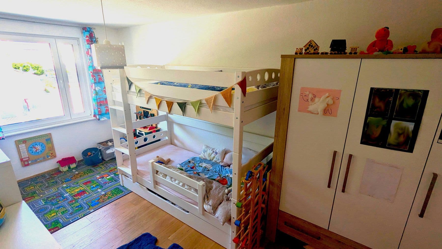 Predaj domu 132 m², pozemok 270 m², Ebersbach an der Fils, Bádensko-Wurttembersko Predaj domu 132 m², pozemok 270 m², Ebersbach an der Fils, Bádensko-Wurttembersko