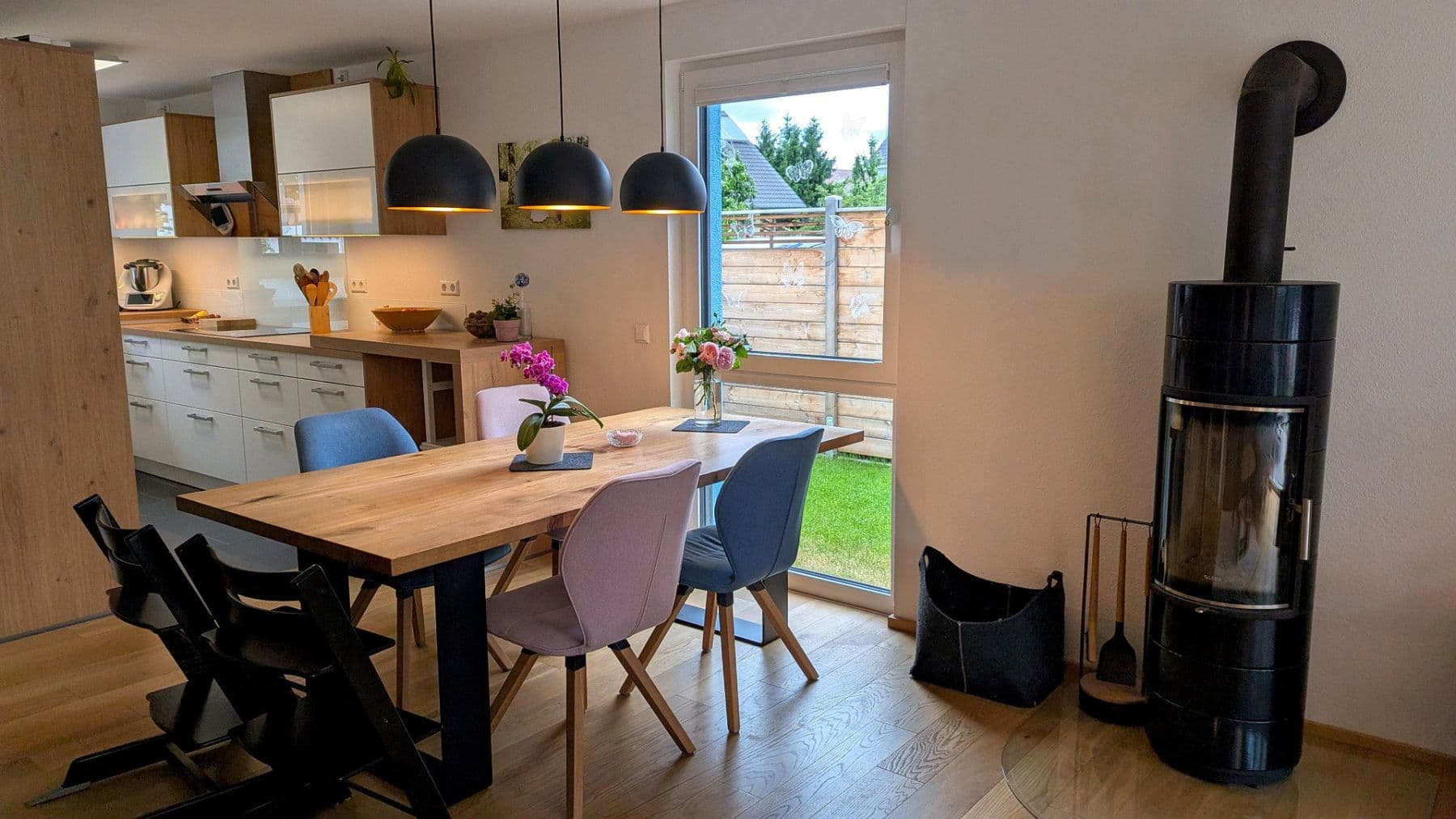 Predaj domu 132 m², pozemok 270 m², Ebersbach an der Fils, Bádensko-Wurttembersko Predaj domu 132 m², pozemok 270 m², Ebersbach an der Fils, Bádensko-Wurttembersko