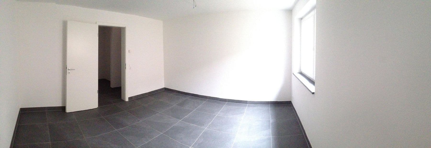 Prenájom domu 128 m², pozemok 110 m², Waldstr. 8, Germering, Bavorsko Prenájom domu 128 m², pozemok 110 m², Waldstr. 8, Germering, Bavorsko