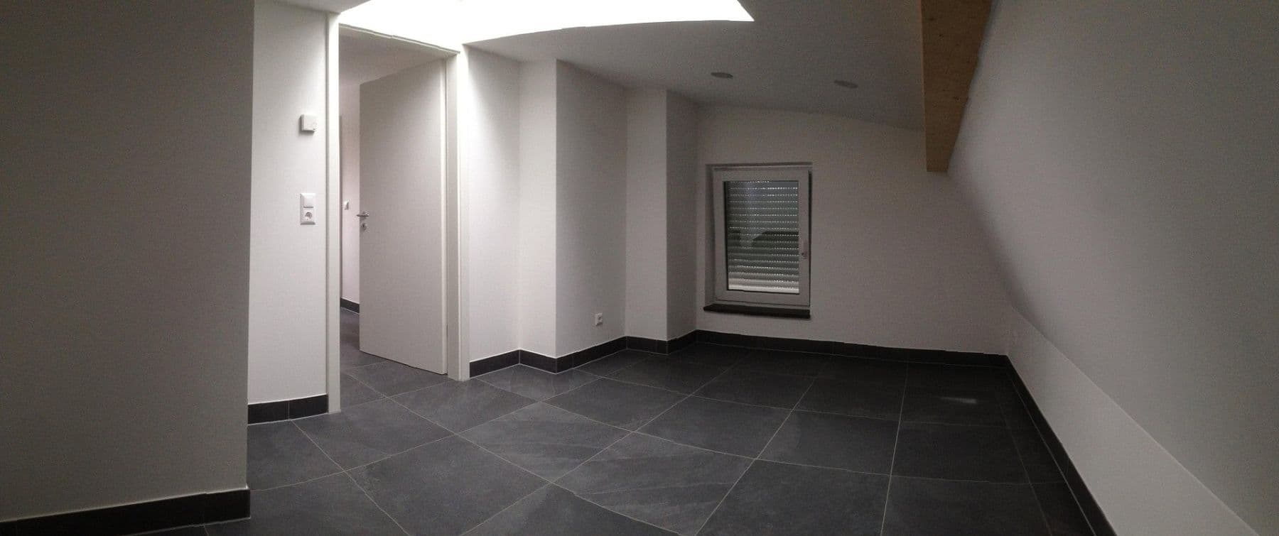 Prenájom domu 128 m², pozemok 110 m², Waldstr. 8, Germering, Bavorsko Prenájom domu 128 m², pozemok 110 m², Waldstr. 8, Germering, Bavorsko