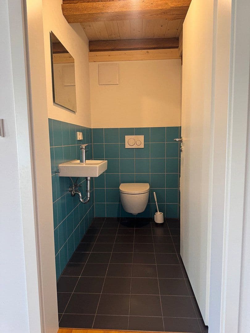Prenájom bytu 3-izbový 137 m², Sommergasse 16, Bräunlingen, Bádensko-Wurttembersko Prenájom bytu 3-izbový 137 m², Sommergasse 16, Bräunlingen, Bádensko-Wurttembersko