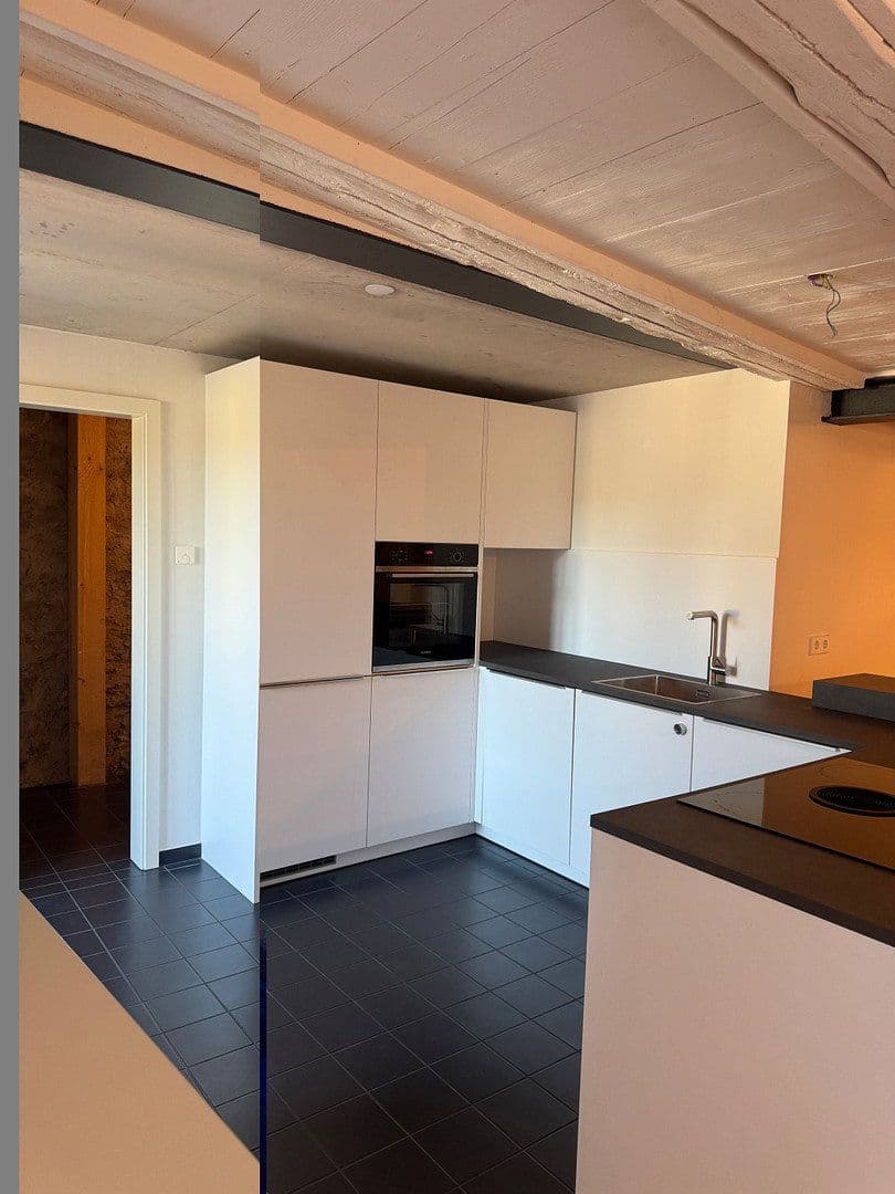 Prenájom bytu 3-izbový 137 m², Sommergasse 16, Bräunlingen, Bádensko-Wurttembersko Prenájom bytu 3-izbový 137 m², Sommergasse 16, Bräunlingen, Bádensko-Wurttembersko