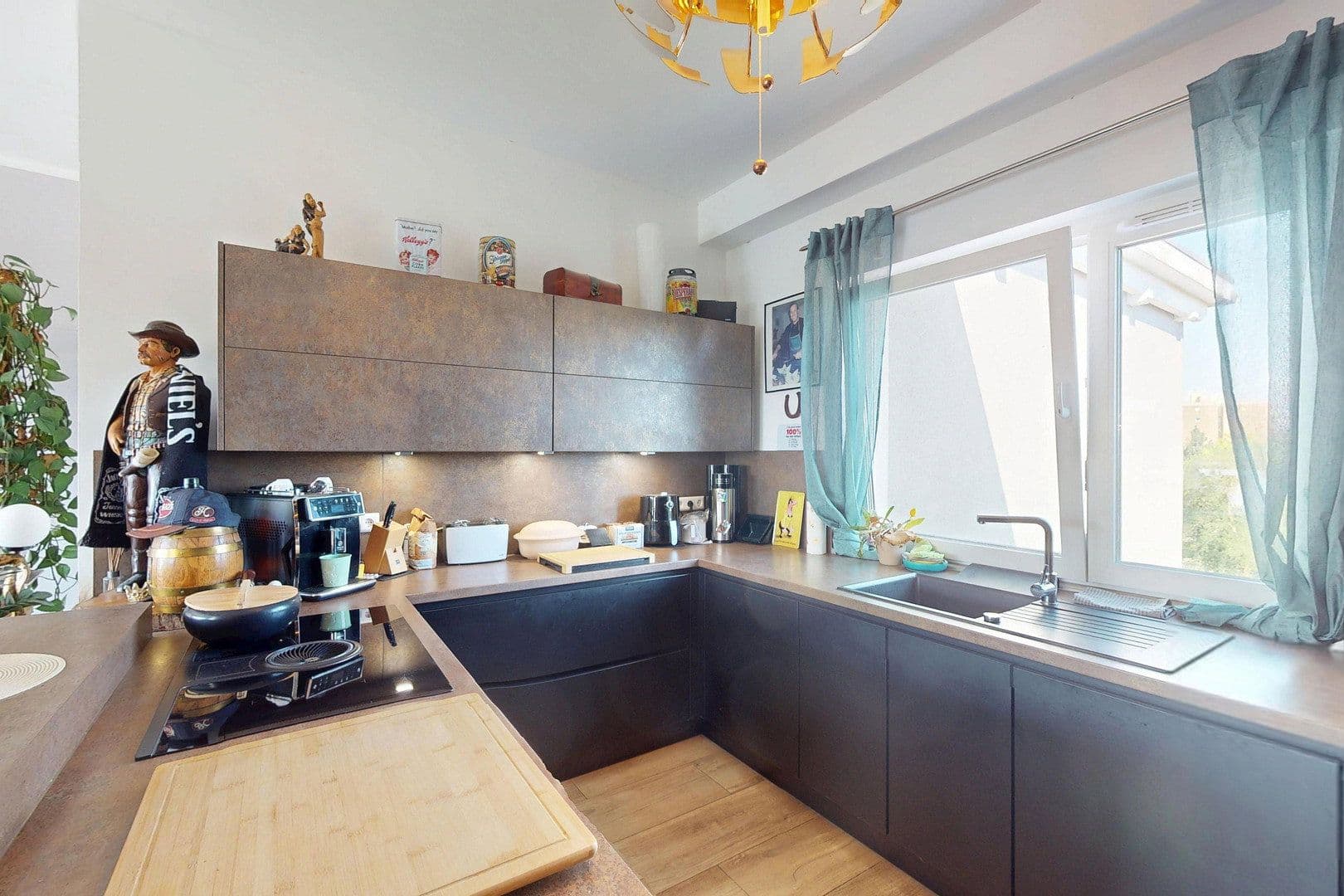 Predaj bytu 4-izbový 136 m², Birminghamstraße 115, Frankfurt am Main, Hesensko Predaj bytu 4-izbový 136 m², Birminghamstraße 115, Frankfurt am Main, Hesensko