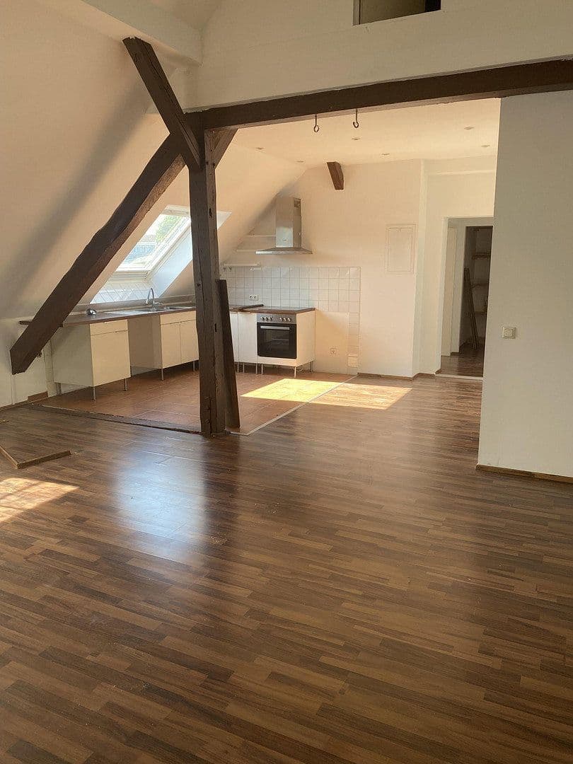 Prenájom bytu 3-izbový 100 m², Kantstrasse 16-18, Lübeck, Šlezvicko-Holštajnsko Prenájom bytu 3-izbový 100 m², Kantstrasse 16-18, Lübeck, Šlezvicko-Holštajnsko