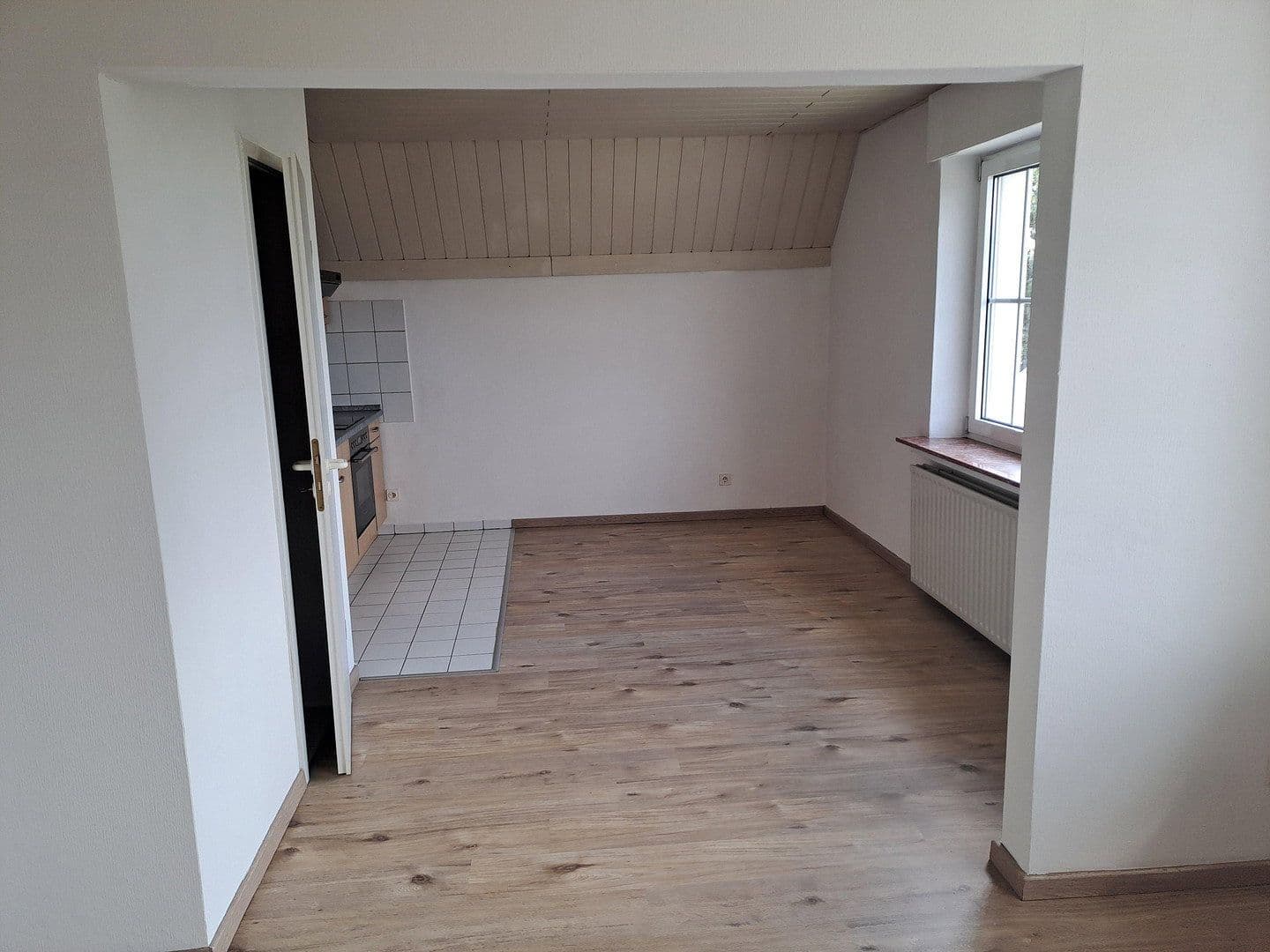 Prenájom bytu 1-izbový 29 m², Menden (Sauerland), Severné Porýnie - Westfálsko Prenájom bytu 1-izbový 29 m², Menden (Sauerland), Severné Porýnie - Westfálsko