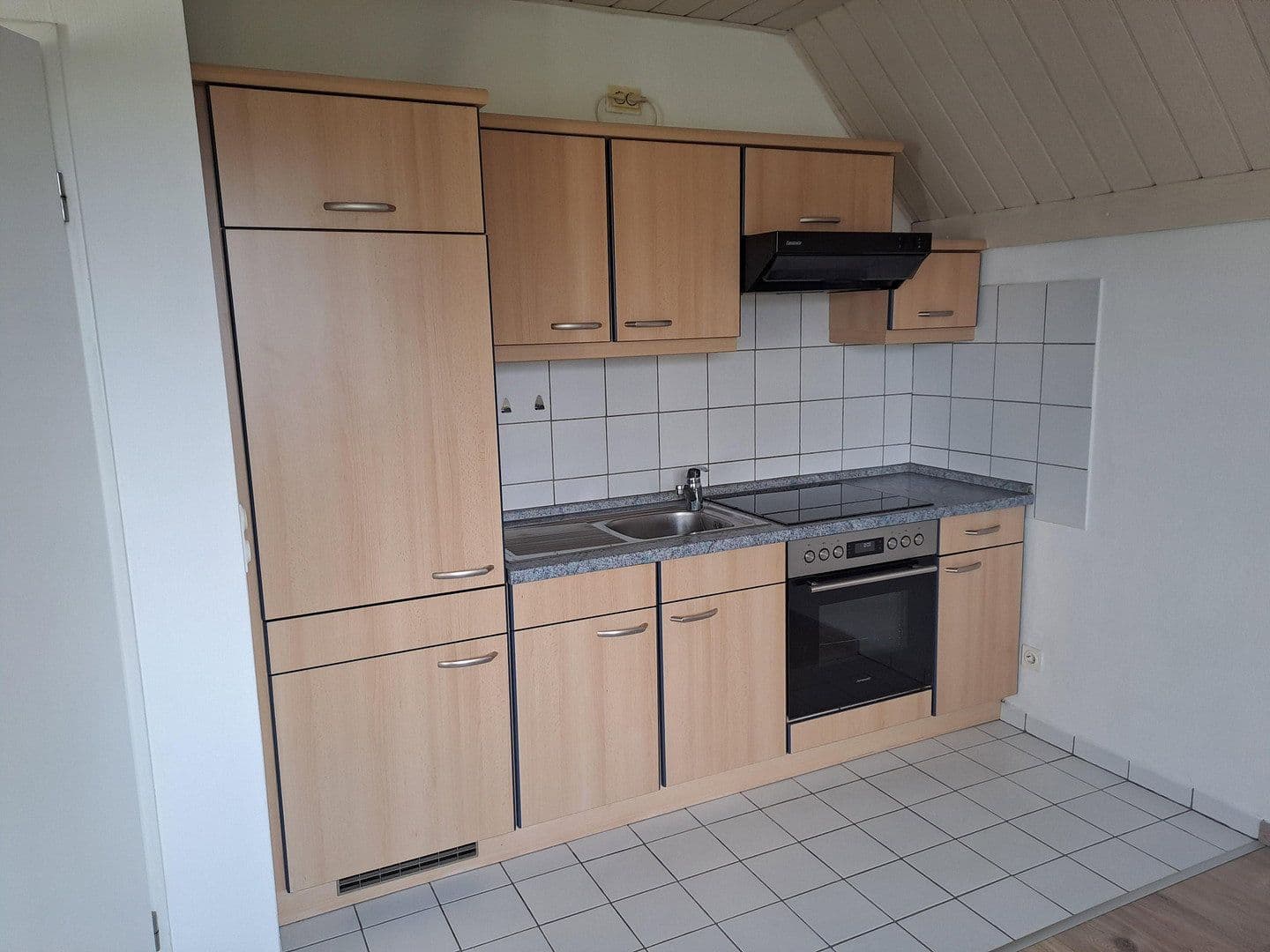 Prenájom bytu 1-izbový 29 m², Menden (Sauerland), Severné Porýnie - Westfálsko Prenájom bytu 1-izbový 29 m², Menden (Sauerland), Severné Porýnie - Westfálsko