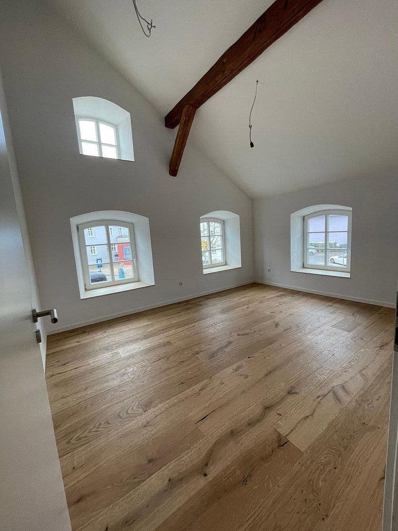 Prenájom domu 130 m², pozemok 150 m², Ringweg 1, Hemau, Bavorsko Prenájom domu 130 m², pozemok 150 m², Ringweg 1, Hemau, Bavorsko
