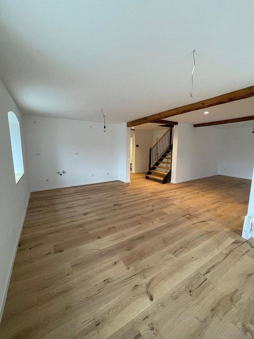 Prenájom domu 130 m², pozemok 150 m², Ringweg 1, Hemau, Bavorsko Prenájom domu 130 m², pozemok 150 m², Ringweg 1, Hemau, Bavorsko