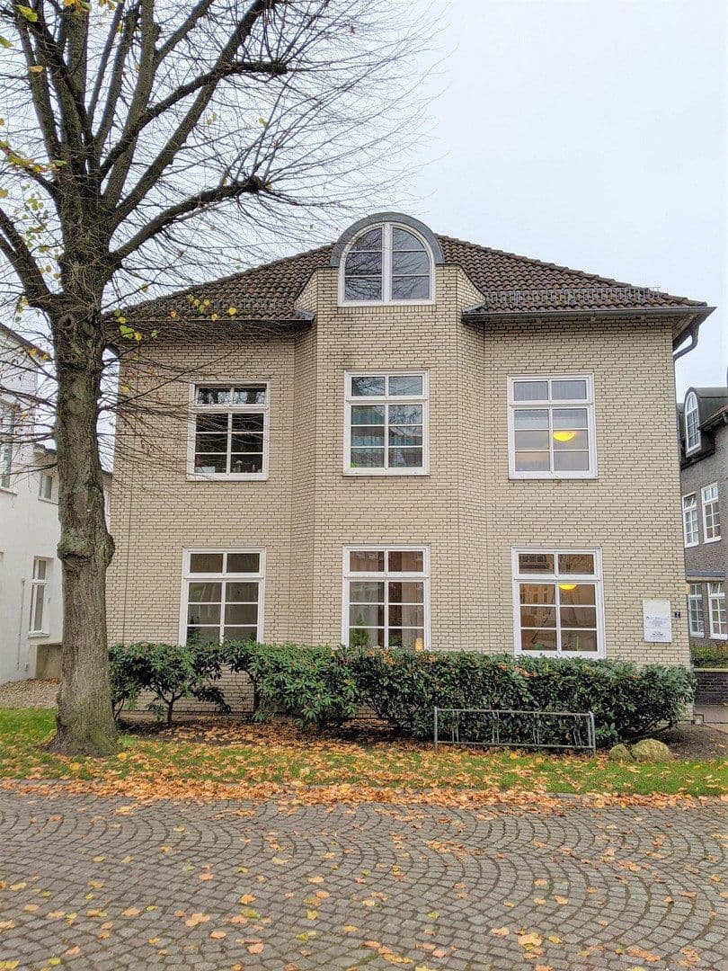 Prenájom bytu 3-izbový 80 m², Neumünster, Šlezvicko-Holštajnsko Prenájom bytu 3-izbový 80 m², Neumünster, Šlezvicko-Holštajnsko