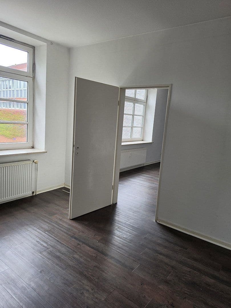 Prenájom bytu 3-izbový 80 m², Neumünster, Šlezvicko-Holštajnsko Prenájom bytu 3-izbový 80 m², Neumünster, Šlezvicko-Holštajnsko