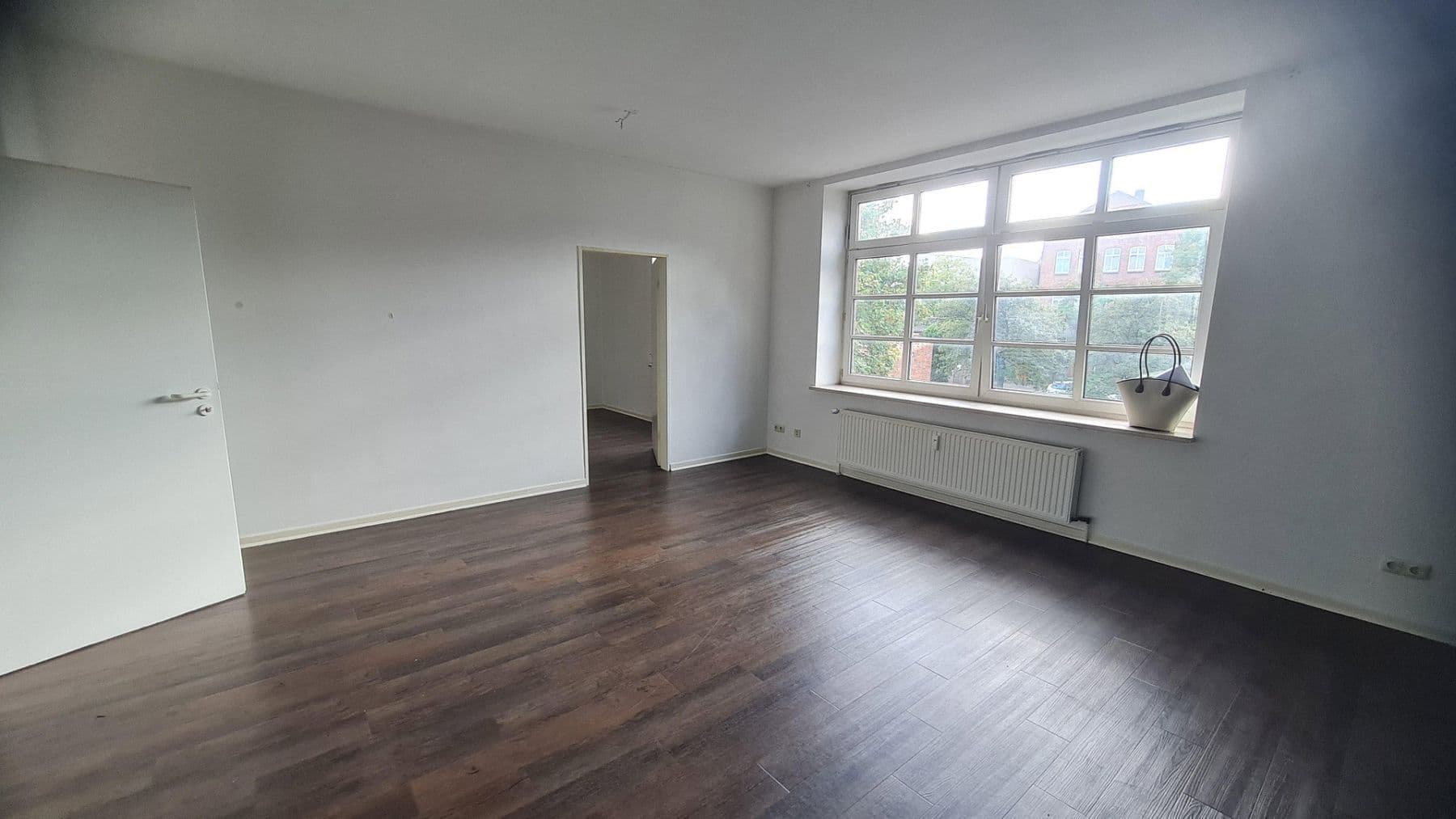 Prenájom bytu 3-izbový 80 m², Neumünster, Šlezvicko-Holštajnsko Prenájom bytu 3-izbový 80 m², Neumünster, Šlezvicko-Holštajnsko