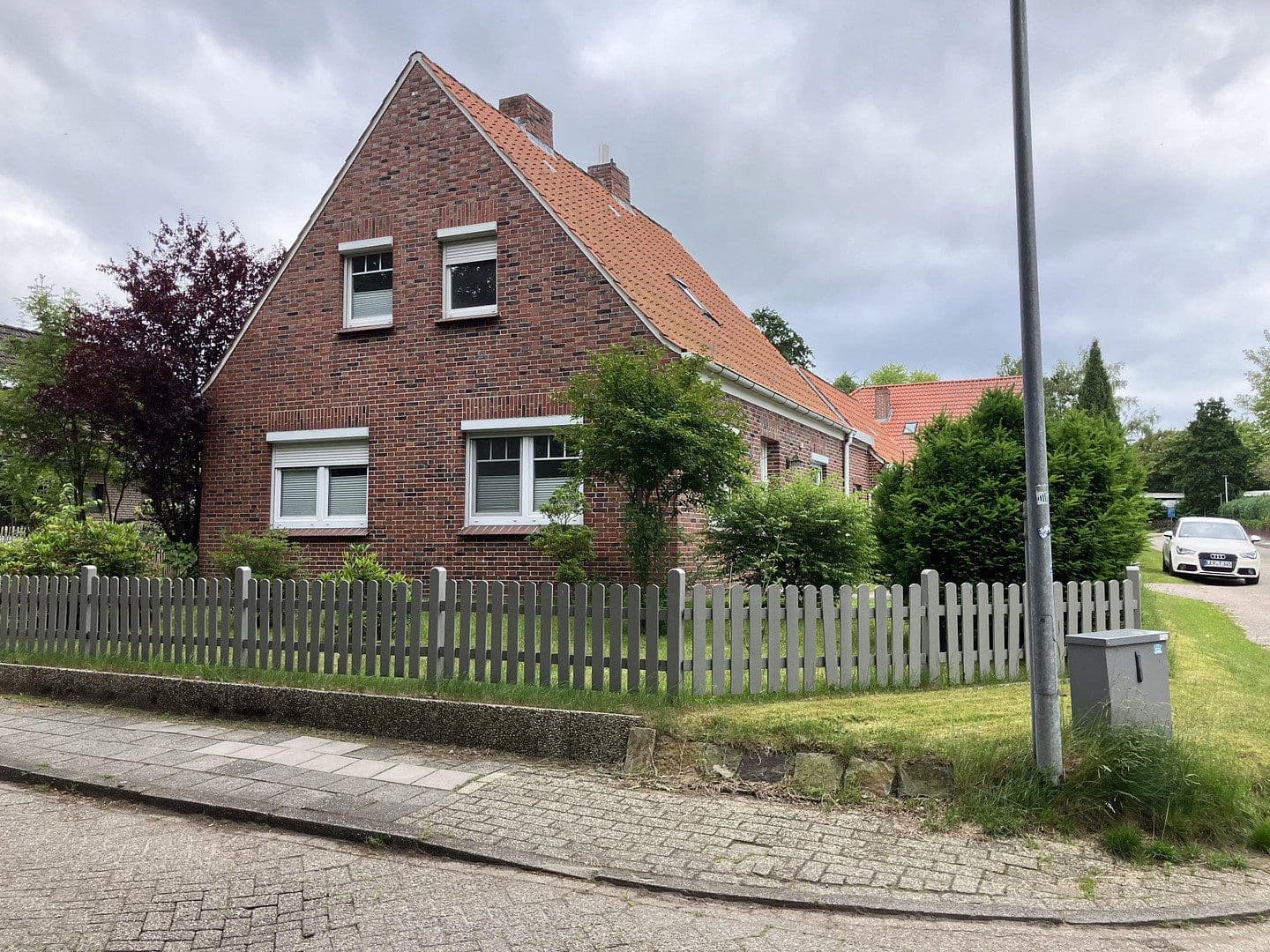 Predaj domu 108 m², pozemok 822 m², Weener, Dolné Sasko Predaj domu 108 m², pozemok 822 m², Weener, Dolné Sasko