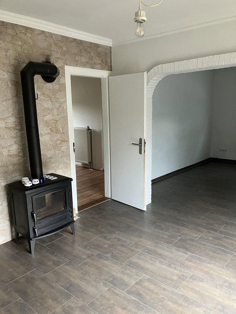Predaj domu 108 m², pozemok 822 m², Weener, Dolné Sasko Predaj domu 108 m², pozemok 822 m², Weener, Dolné Sasko