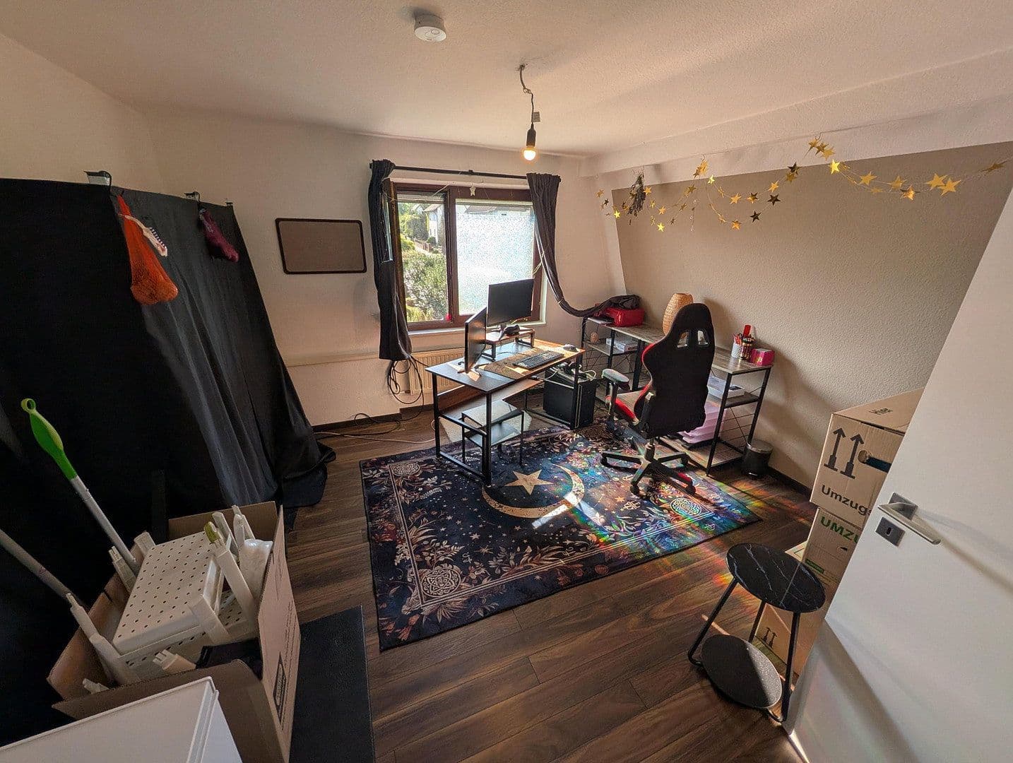 Predaj domu 170 m², pozemok 610 m², Bubenreuth, Bavorsko Predaj domu 170 m², pozemok 610 m², Bubenreuth, Bavorsko