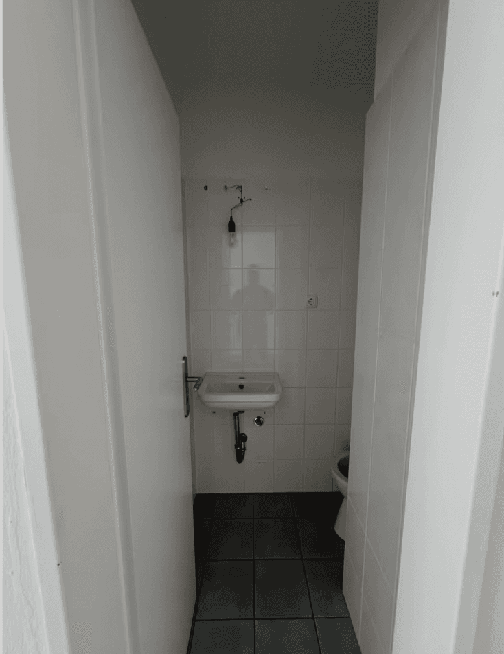 Prenájom bytu 3-izbový 96 m², Hochemmericher Str. 29, Duisburg, Severné Porýnie - Westfálsko Prenájom bytu 3-izbový 96 m², Hochemmericher Str. 29, Duisburg, Severné Porýnie - Westfálsko