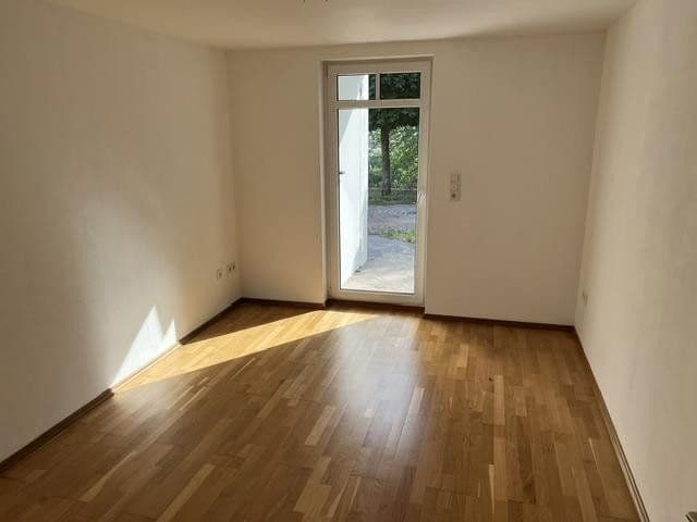 Prenájom bytu 3-izbový 102 m², Mörlenbach, Hesensko Prenájom bytu 3-izbový 102 m², Mörlenbach, Hesensko