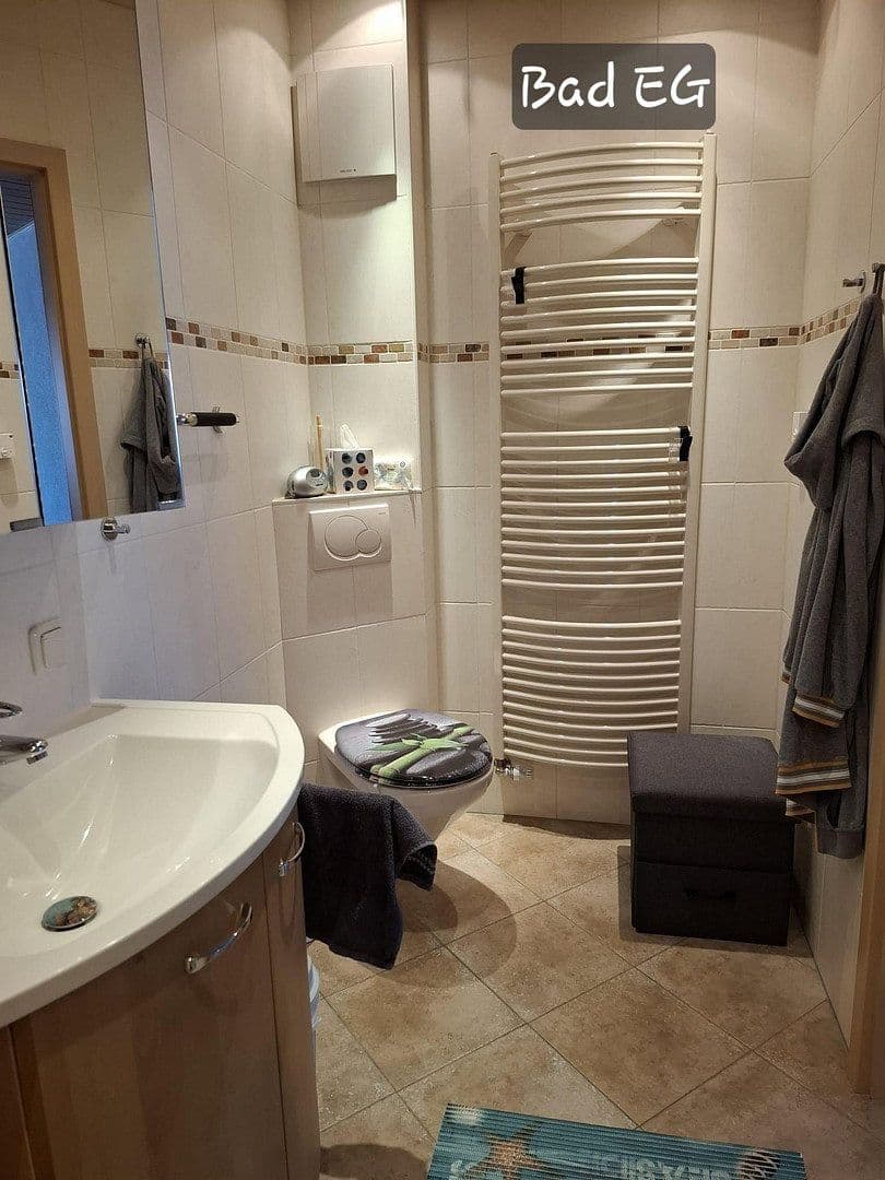 Predaj domu 201 m², pozemok 655 m², Kirchstraße 34, Ehringshausen, Hesensko Predaj domu 201 m², pozemok 655 m², Kirchstraße 34, Ehringshausen, Hesensko