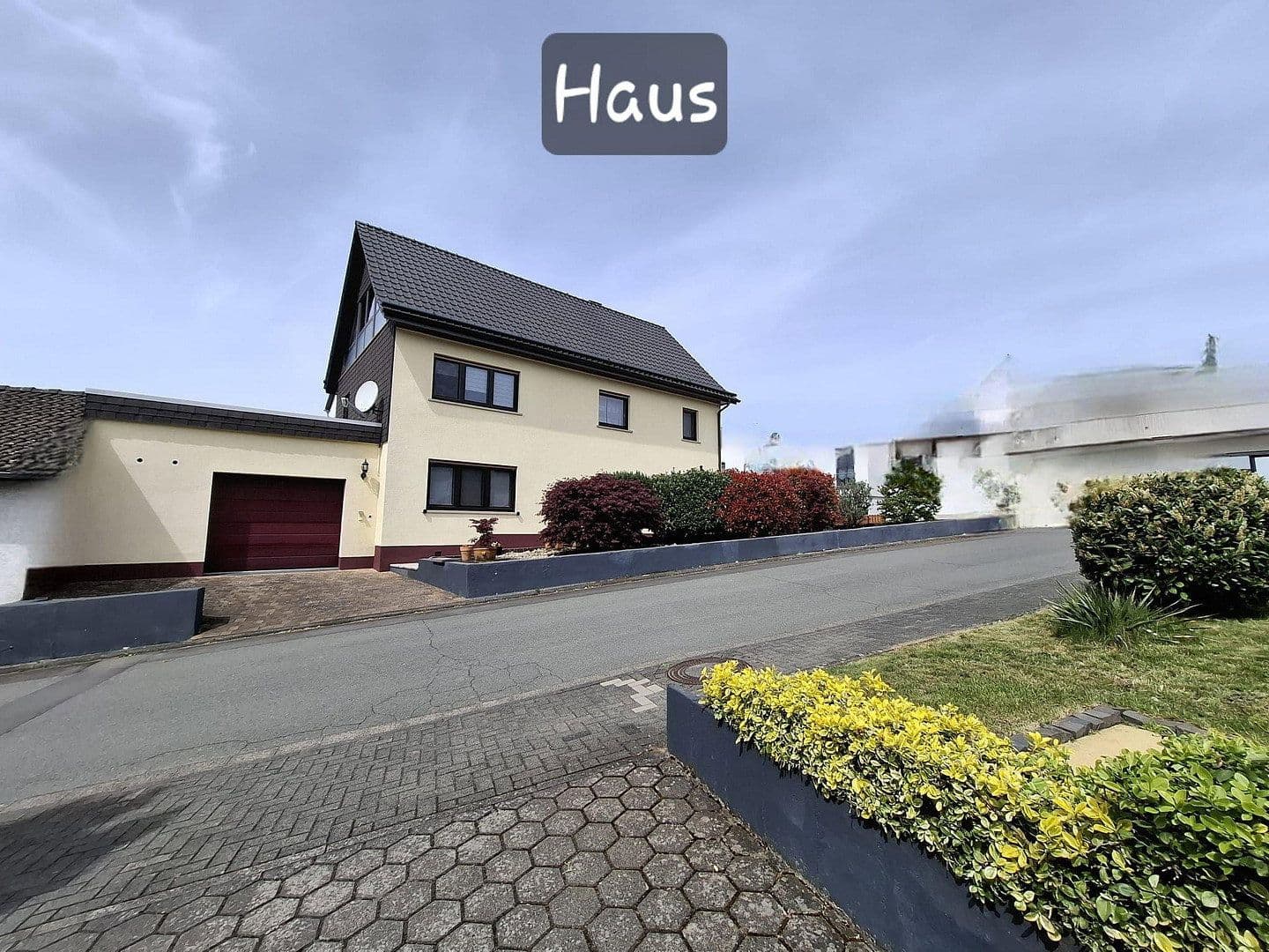 Predaj domu 201 m², pozemok 655 m², Kirchstraße 34, Ehringshausen, Hesensko Predaj domu 201 m², pozemok 655 m², Kirchstraße 34, Ehringshausen, Hesensko