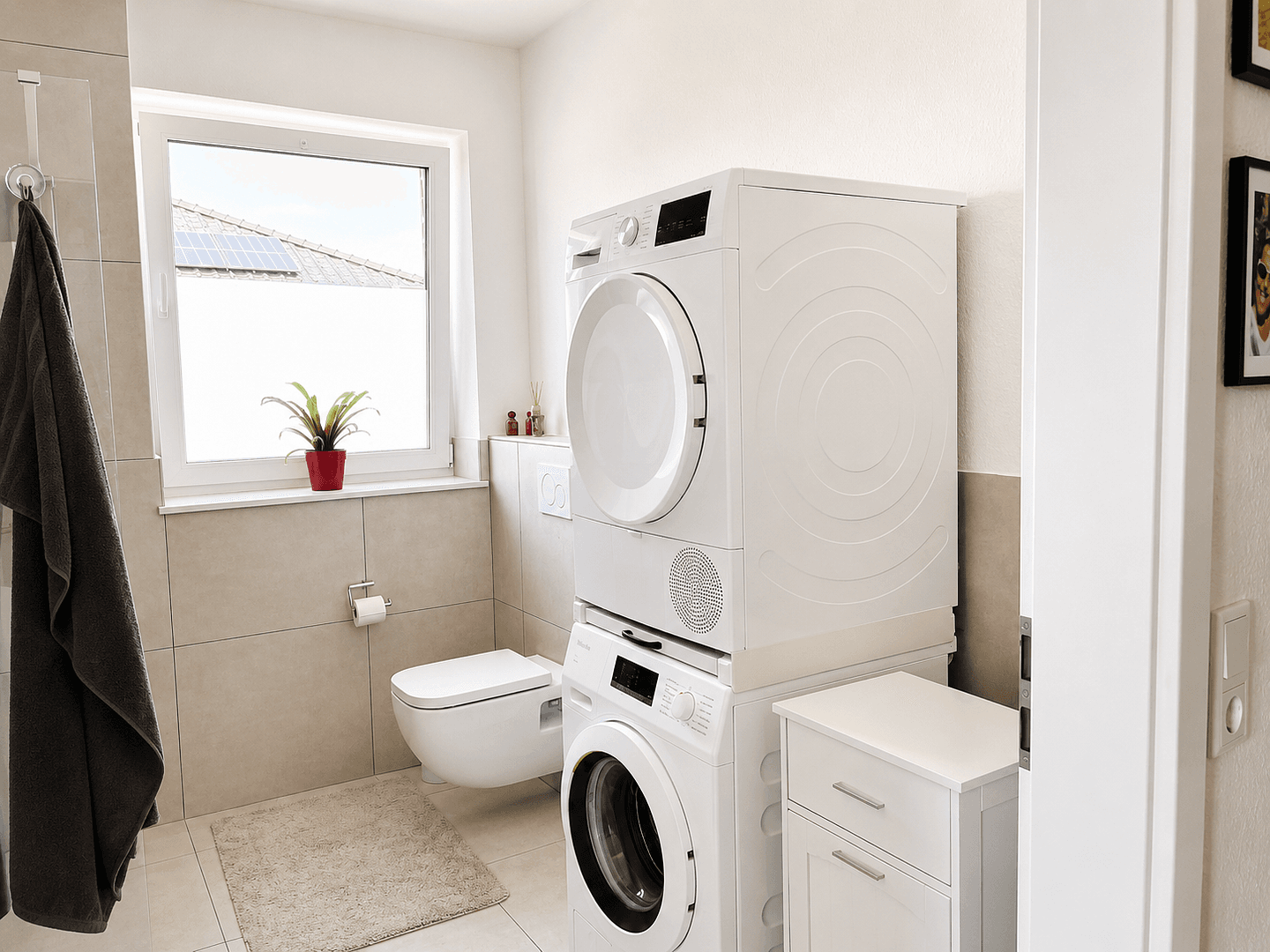 Prenájom bytu 4-izbový 88 m², Dinklage, Dolné Sasko Prenájom bytu 4-izbový 88 m², Dinklage, Dolné Sasko