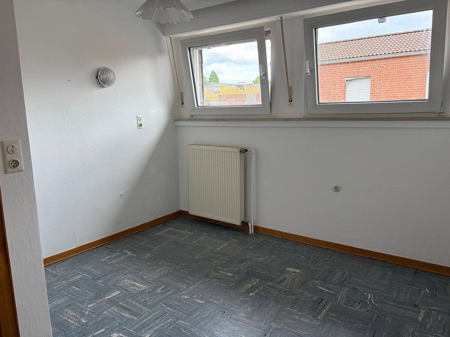 Predaj domu 103 m², pozemok 316 m², Beckum, Severné Porýnie - Westfálsko Predaj domu 103 m², pozemok 316 m², Beckum, Severné Porýnie - Westfálsko