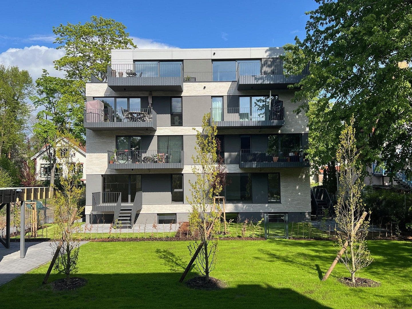 Prenájom bytu 2-izbový 61 m², Zum Langen See 38, Berlin, Berlín Prenájom bytu 2-izbový 61 m², Zum Langen See 38, Berlin, Berlín