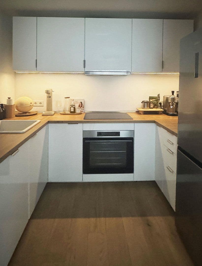 Prenájom bytu 2-izbový 61 m², Zum Langen See 38, Berlin, Berlín Prenájom bytu 2-izbový 61 m², Zum Langen See 38, Berlin, Berlín