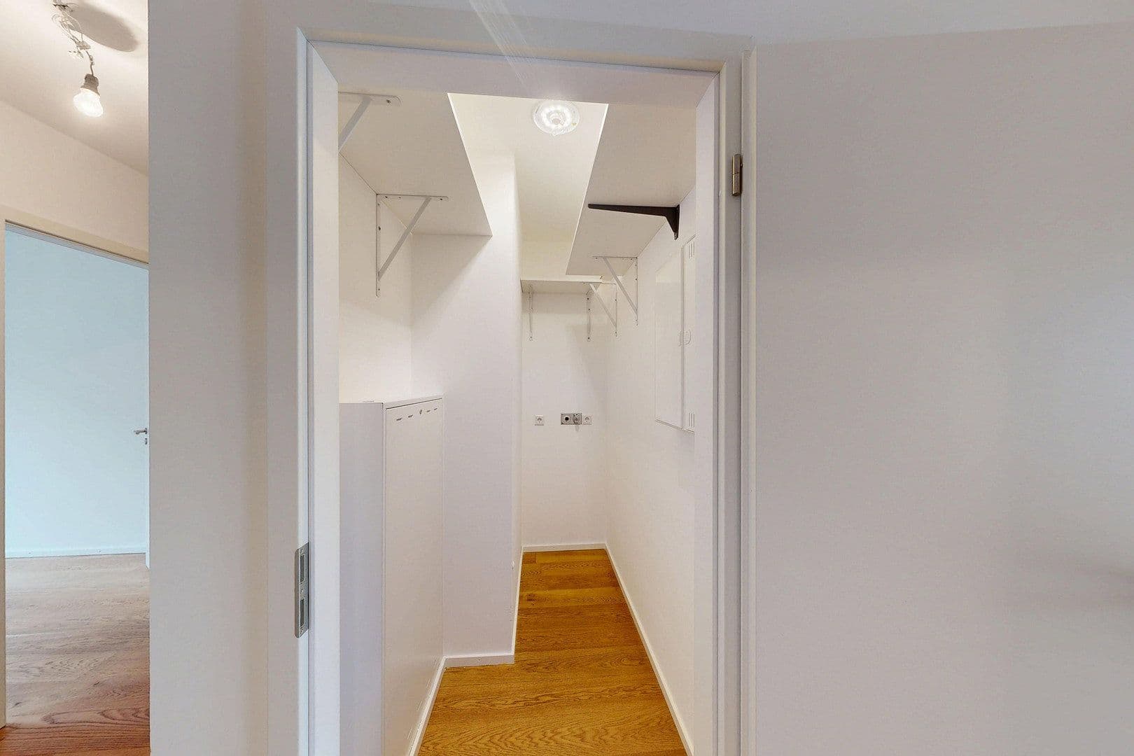 Predaj bytu 3-izbový 88 m², Hamburg, Hamburg Predaj bytu 3-izbový 88 m², Hamburg, Hamburg