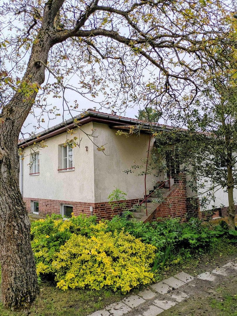 Predaj domu 120 m², pozemok 900 m², Friggastraße 7, Teltow, Brandenbursko Predaj domu 120 m², pozemok 900 m², Friggastraße 7, Teltow, Brandenbursko