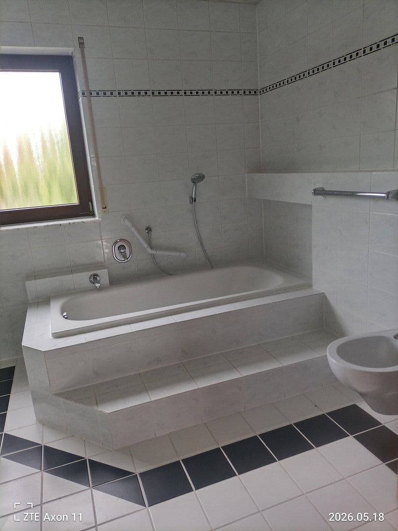 Predaj bytu 3-izbový 118 m², Ramstein-Miesenbach, Porýnie-Falcko Predaj bytu 3-izbový 118 m², Ramstein-Miesenbach, Porýnie-Falcko