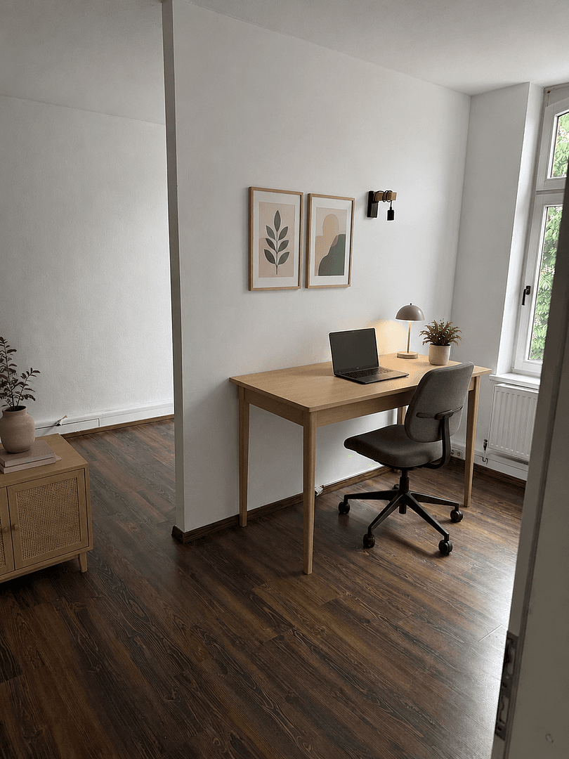 Prenájom kancelárie 42 m², Oberbenrader Str. 51, Nordrhein-Westfalen - Krefeld, Severné Porýnie - Westfálsko Prenájom kancelárie 42 m², Oberbenrader Str. 51, Nordrhein-Westfalen - Krefeld, Severné Porýnie - Westfálsko