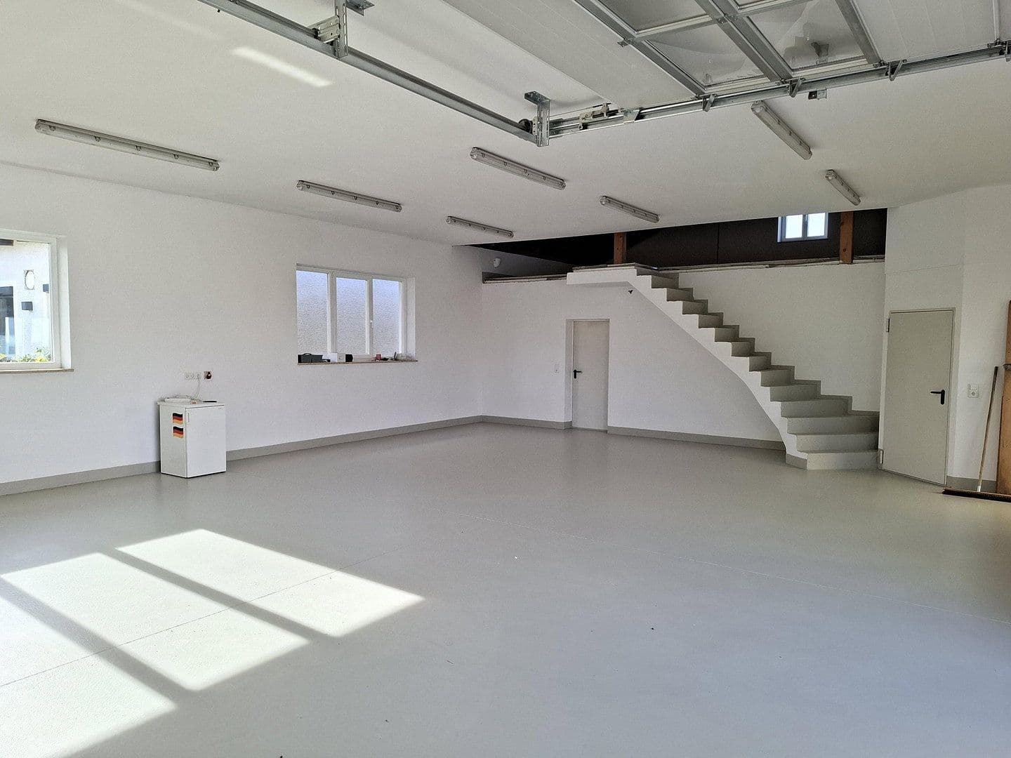 Predaj domu 218 m², pozemok 1.459 m², Hausen, Bavorsko Predaj domu 218 m², pozemok 1.459 m², Hausen, Bavorsko