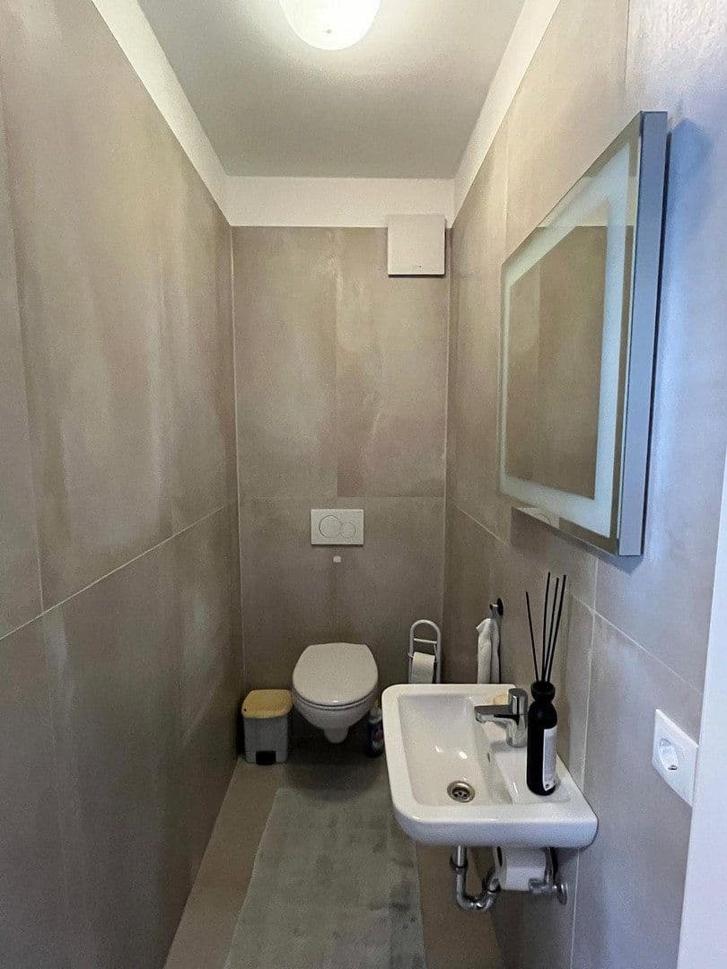Prenájom bytu 3-izbový 80 m², Drususstrasse 4, Andernach, Porýnie-Falcko Prenájom bytu 3-izbový 80 m², Drususstrasse 4, Andernach, Porýnie-Falcko