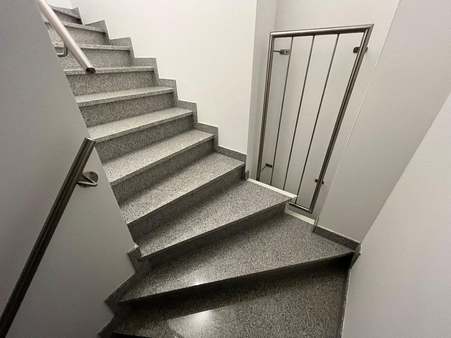 Prenájom bytu 3-izbový 80 m², Drususstrasse 4, Andernach, Porýnie-Falcko Prenájom bytu 3-izbový 80 m², Drususstrasse 4, Andernach, Porýnie-Falcko