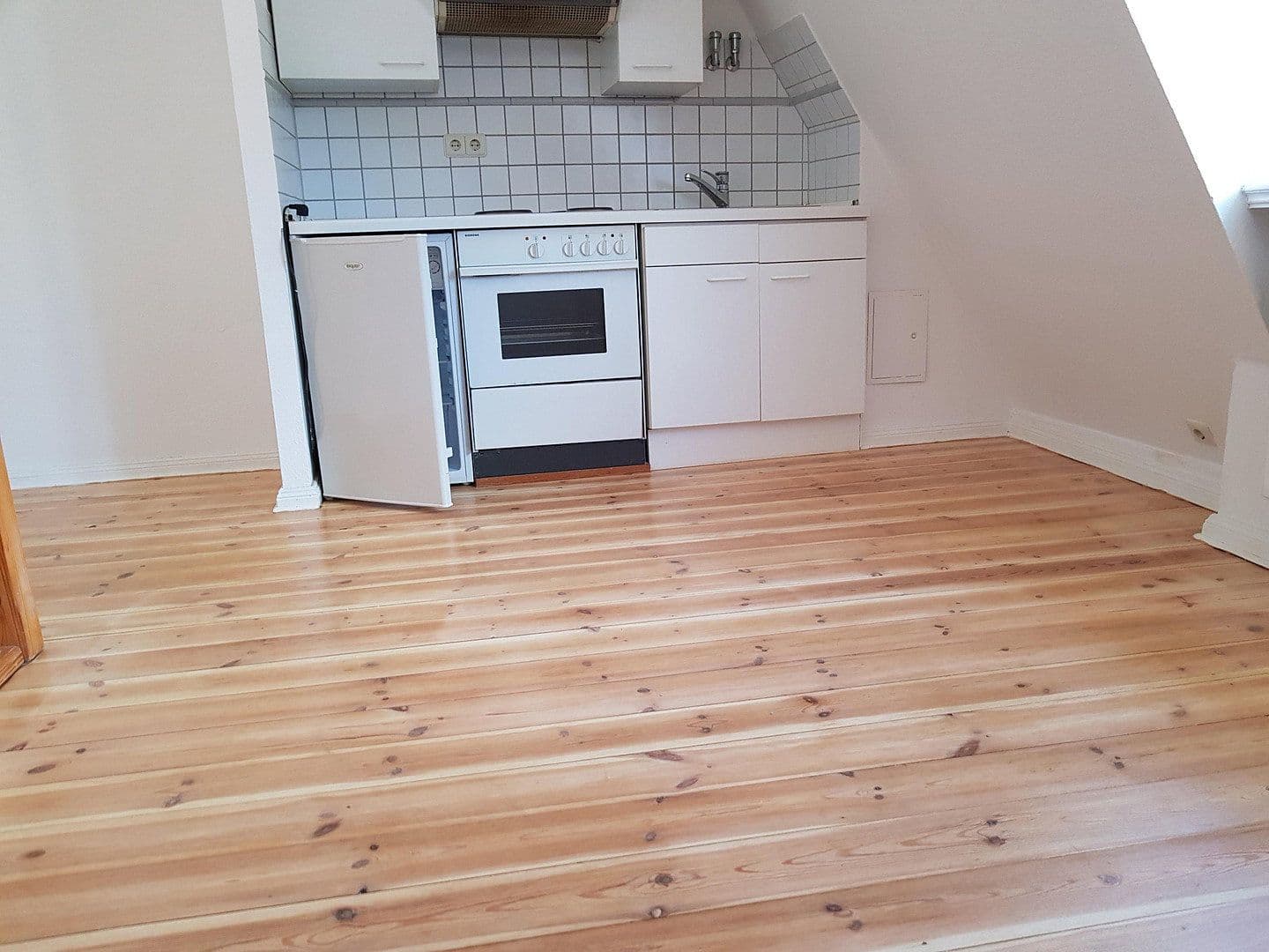 Prenájom bytu 2-izbový 29 m², Norderstraße 91, Flensburg, Šlezvicko-Holštajnsko Prenájom bytu 2-izbový 29 m², Norderstraße 91, Flensburg, Šlezvicko-Holštajnsko
