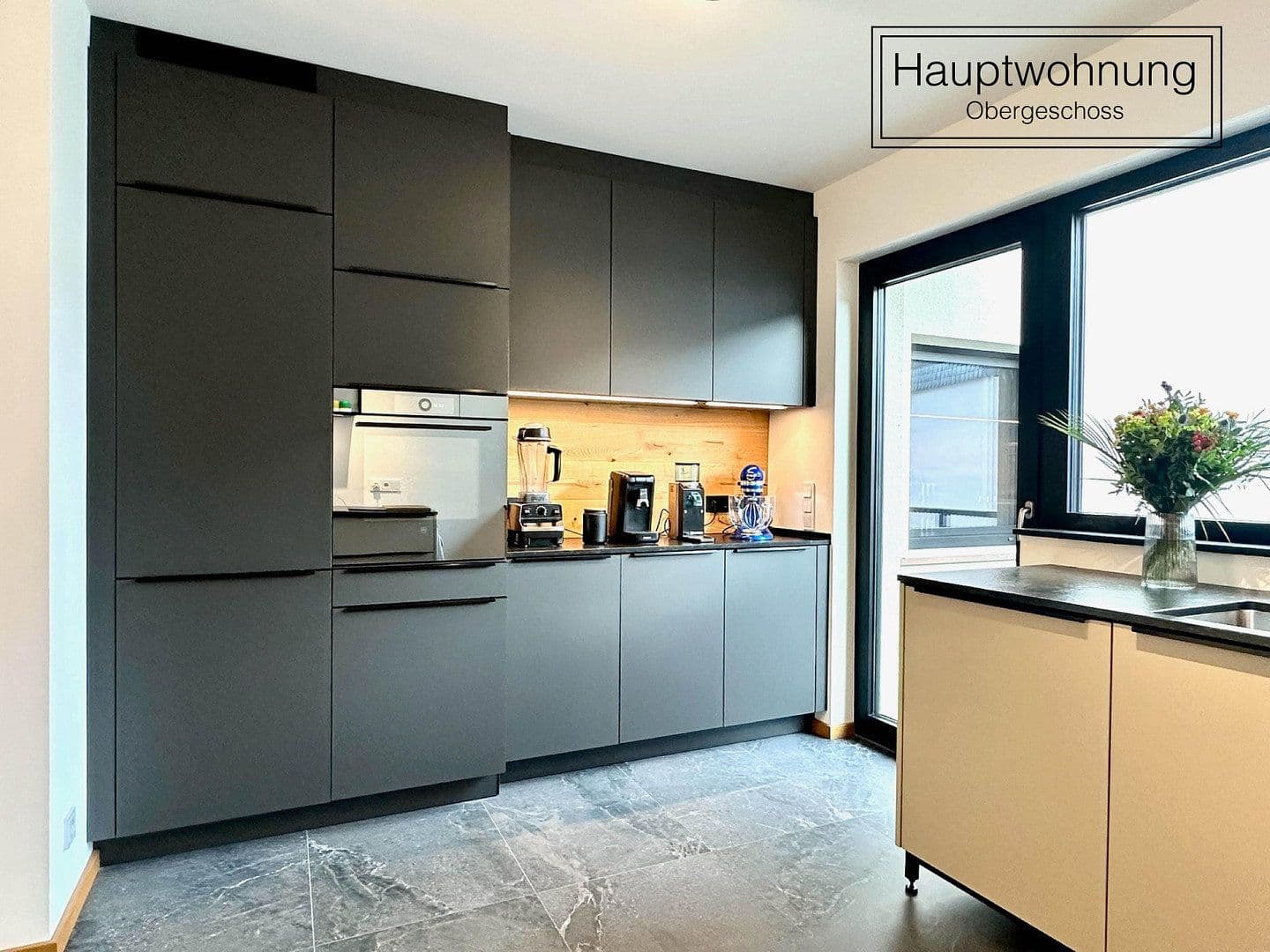 Predaj domu 384 m², pozemok 970 m², Mannebach, Porýnie-Falcko Predaj domu 384 m², pozemok 970 m², Mannebach, Porýnie-Falcko
