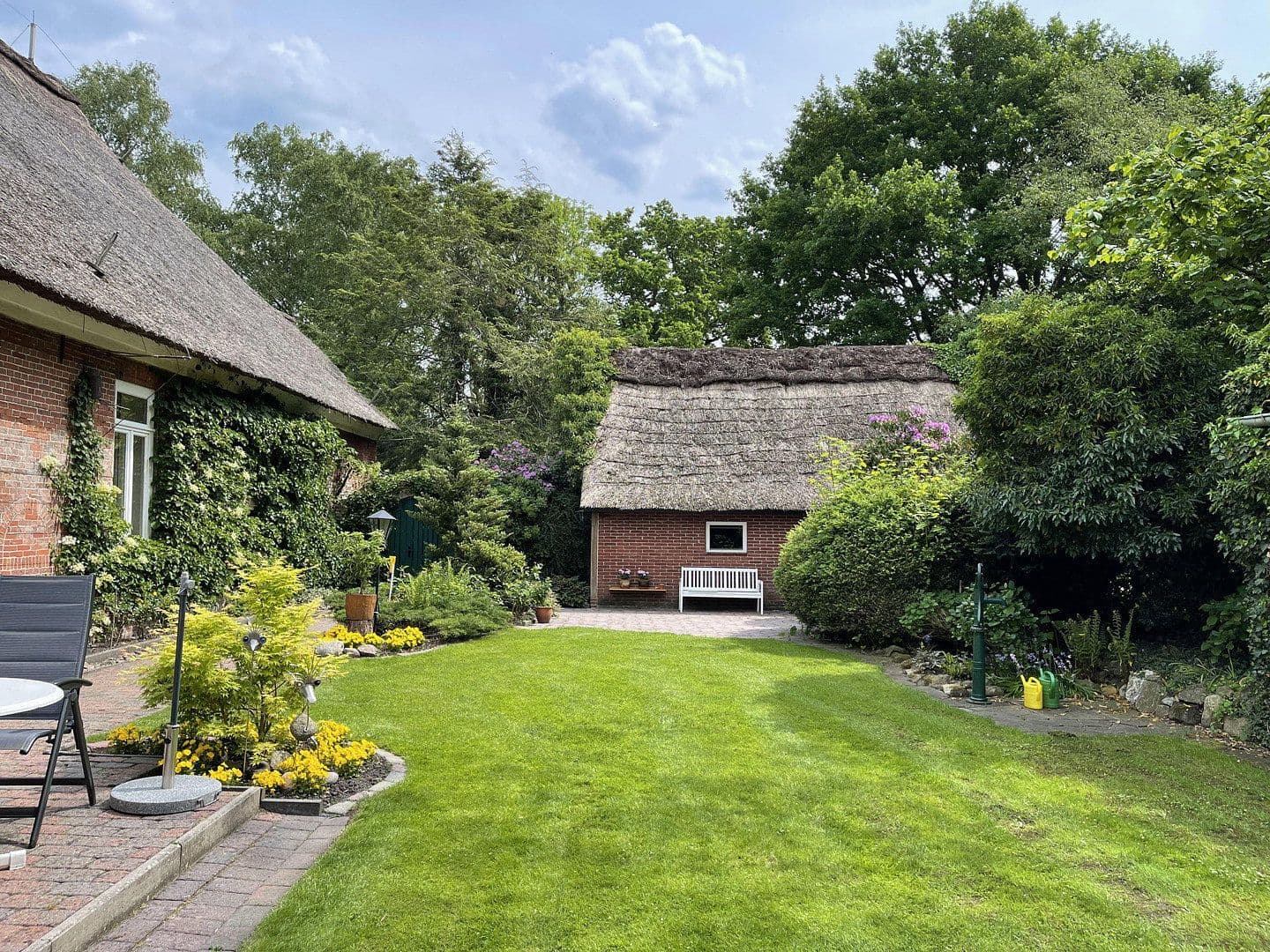 Predaj domu 350 m², pozemok 6.000 m², Hagen im Bremischen, Dolné Sasko Predaj domu 350 m², pozemok 6.000 m², Hagen im Bremischen, Dolné Sasko