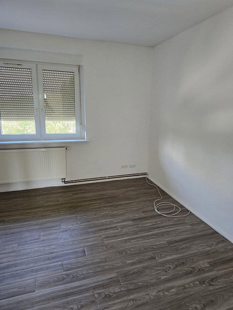 Prenájom bytu 3-izbový 86 m², Mitschurinstr. 5, Bitterfeld-Wolfen, Sasko-Anhaltsko Prenájom bytu 3-izbový 86 m², Mitschurinstr. 5, Bitterfeld-Wolfen, Sasko-Anhaltsko