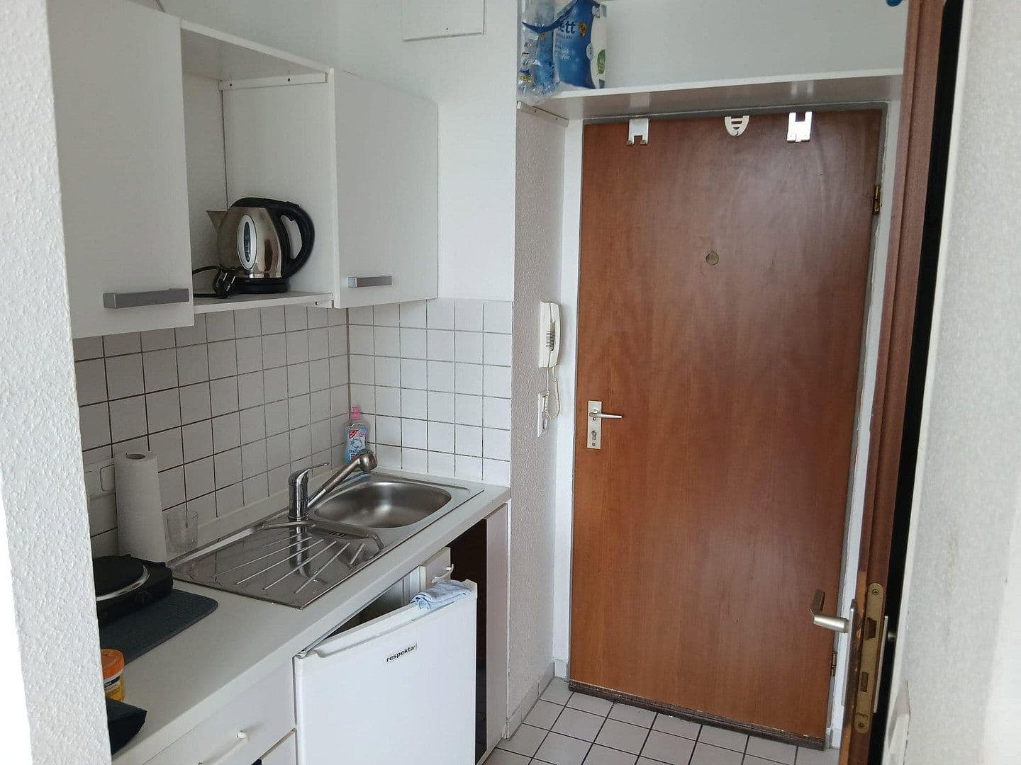 Prenájom bytu 1-izbový 34 m², Bismarckstr. 42, Essen, Severné Porýnie - Westfálsko Prenájom bytu 1-izbový 34 m², Bismarckstr. 42, Essen, Severné Porýnie - Westfálsko