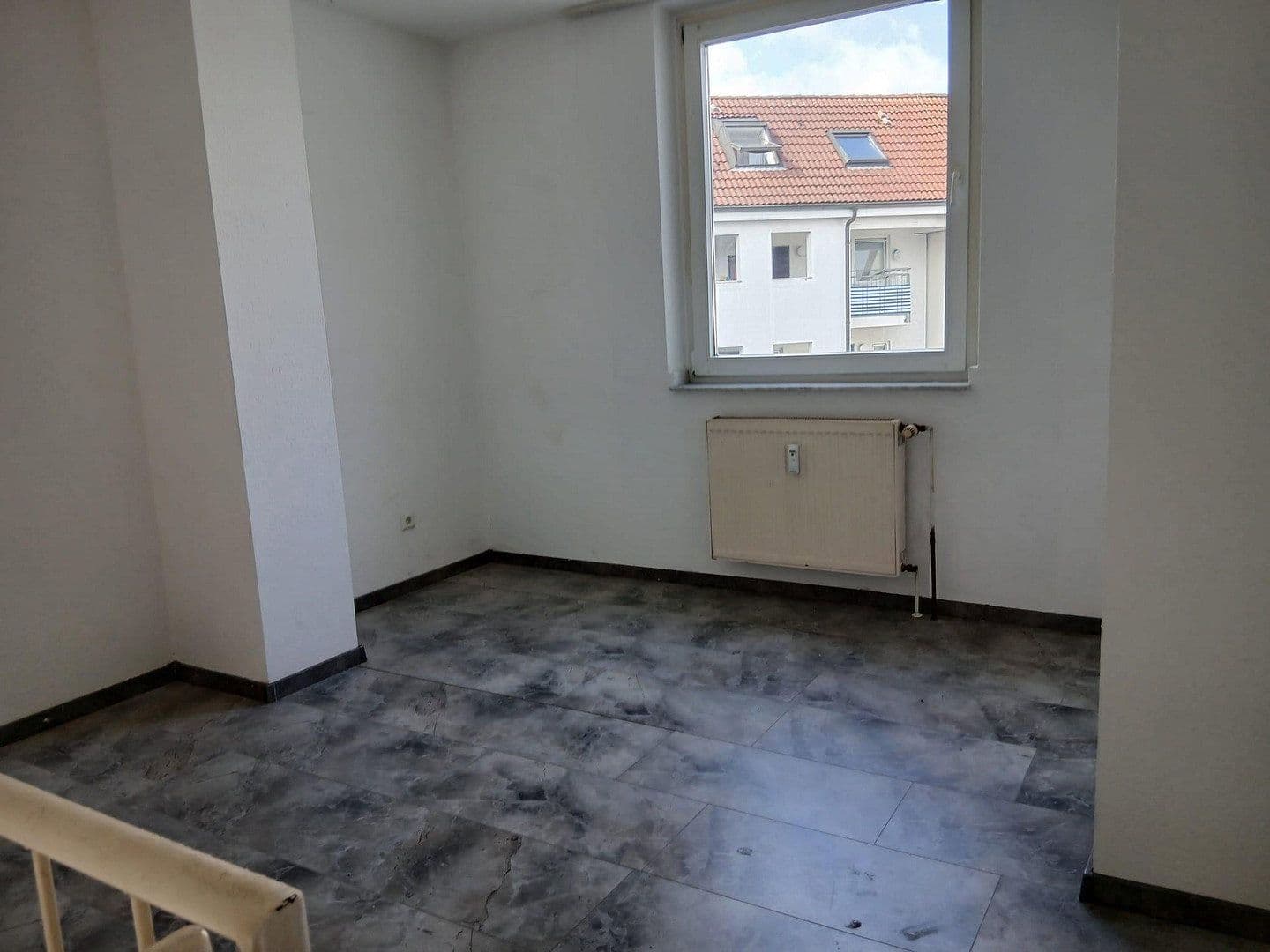 Prenájom bytu 1-izbový 34 m², Bismarckstr. 42, Essen, Severné Porýnie - Westfálsko Prenájom bytu 1-izbový 34 m², Bismarckstr. 42, Essen, Severné Porýnie - Westfálsko