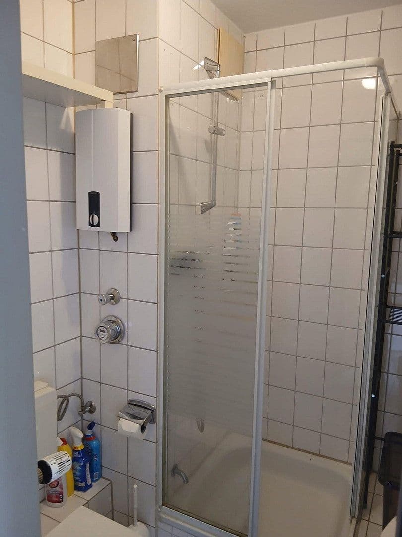 Prenájom bytu 1-izbový 34 m², Bismarckstr. 42, Essen, Severné Porýnie - Westfálsko Prenájom bytu 1-izbový 34 m², Bismarckstr. 42, Essen, Severné Porýnie - Westfálsko